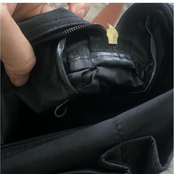 LONGCHAMP- Le Pliage Nylon Messenger Bag - Picture 11 of 12